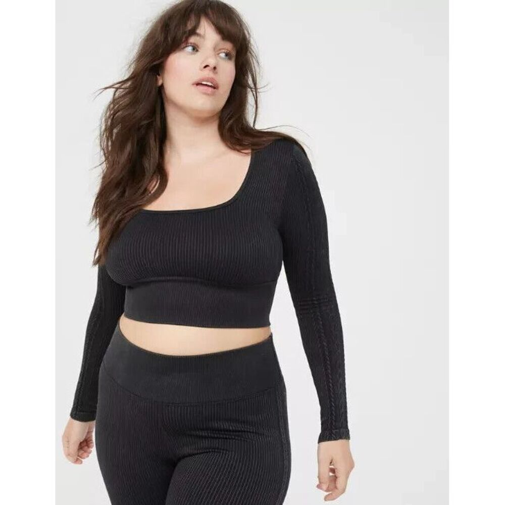 OFFLINE By Aerie Womens Seamless Cable Square Neck T-Shirt Black Size L
